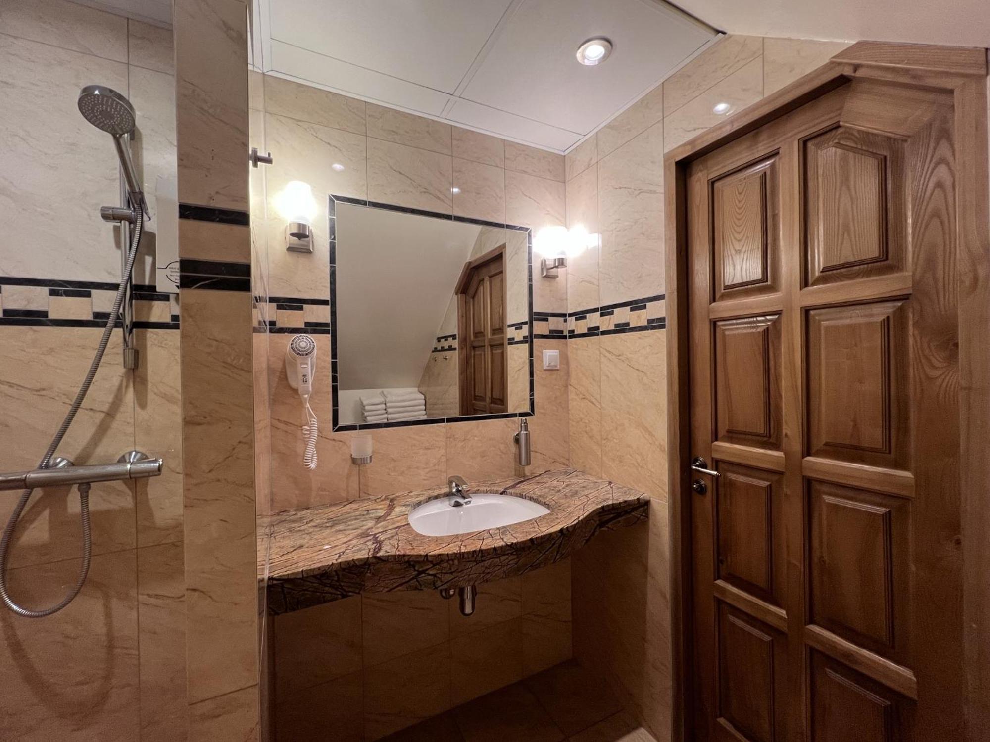 Raenduri Guesthouse Виру Екстер'єр фото